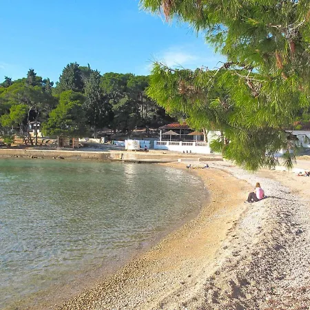 בית נופש Dada By Interhome סבטי פיליפ אי ג'קוב