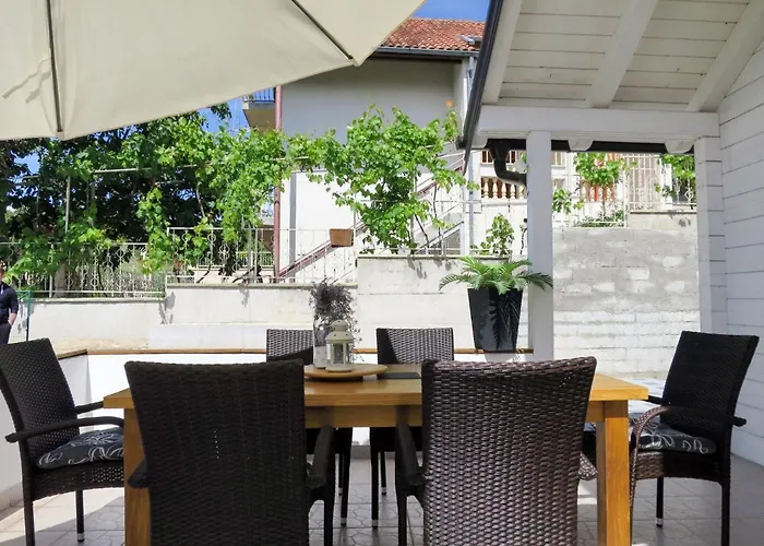 Dada By Interhome Semesterbostad Sveti Filip i Jakov